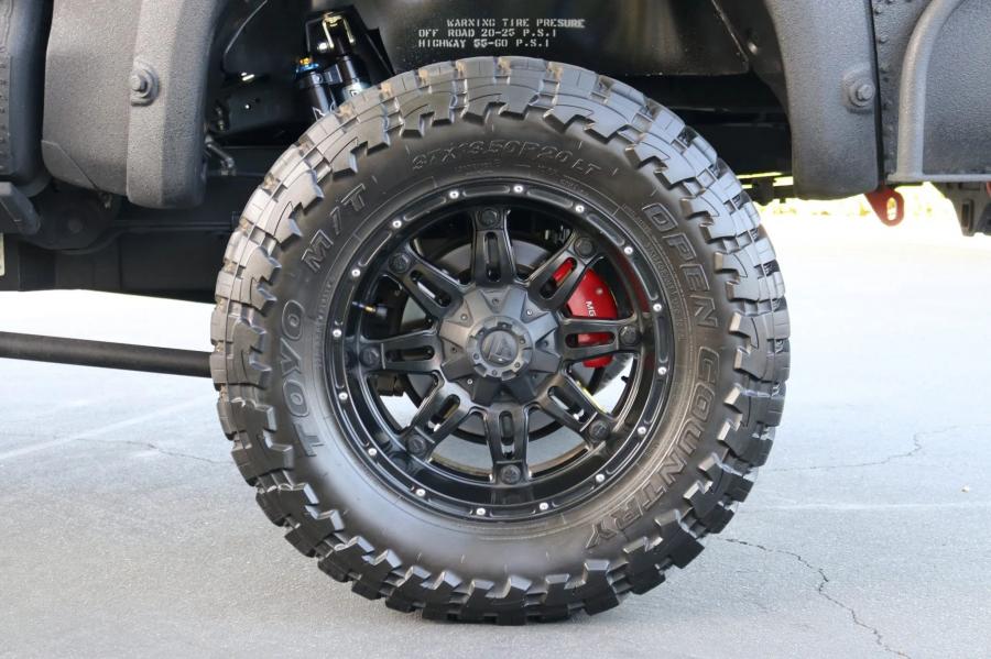 Колеса Toyota Tundra CrewMax 4x4 Zombie Apocalypse 2013 года  (фото 225 из 461)